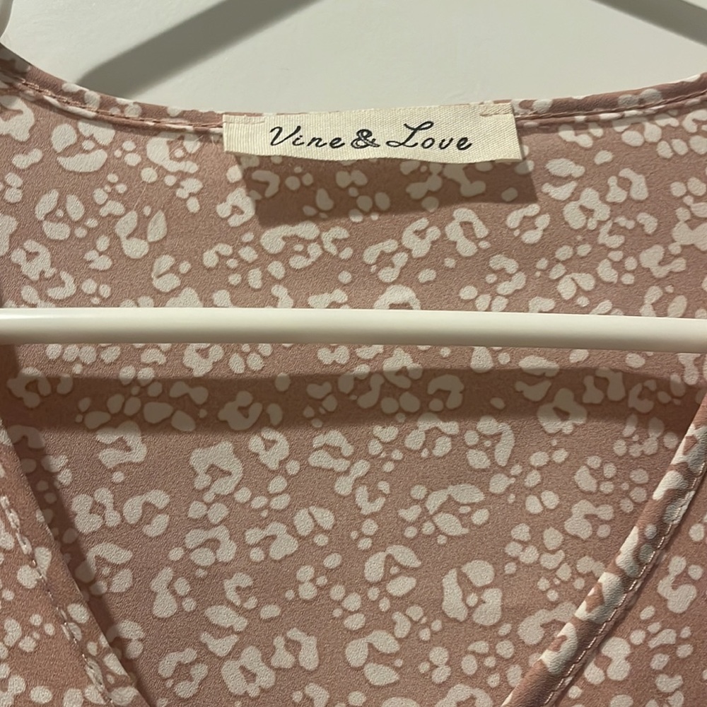 Spring Blouse - Picture 2 of 3